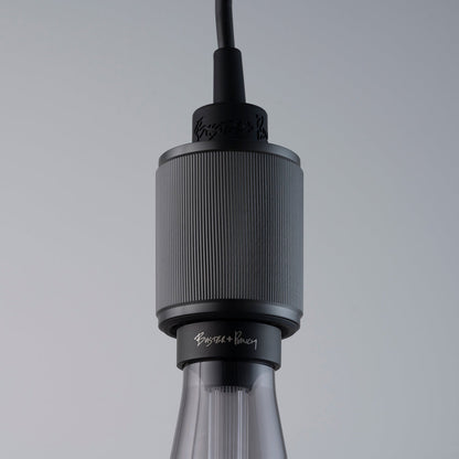 Suspension linéaire Buster + Punch Heavy Metal