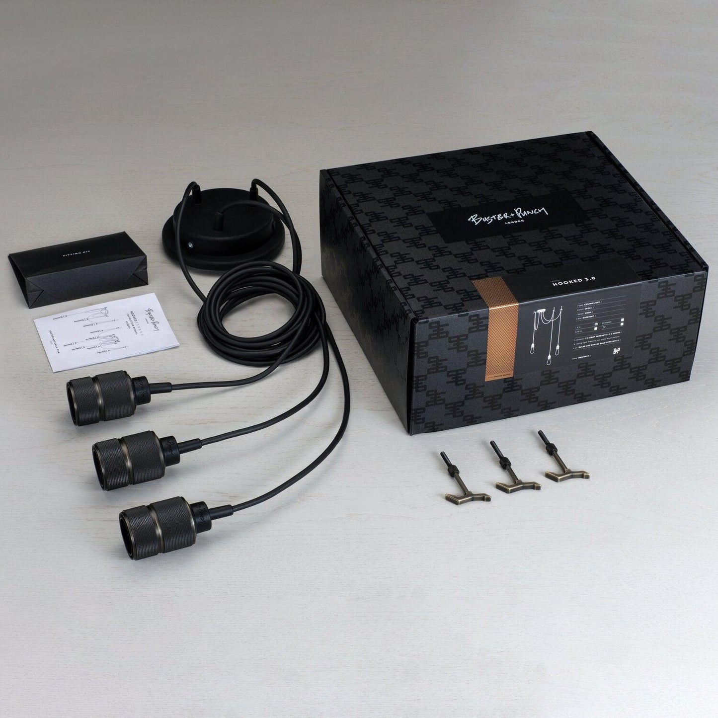 Lustre nu Buster + Punch Hooked 3.0