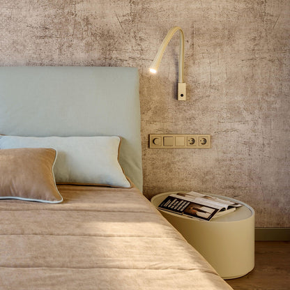 Applique murale en cuir flexible Contardi