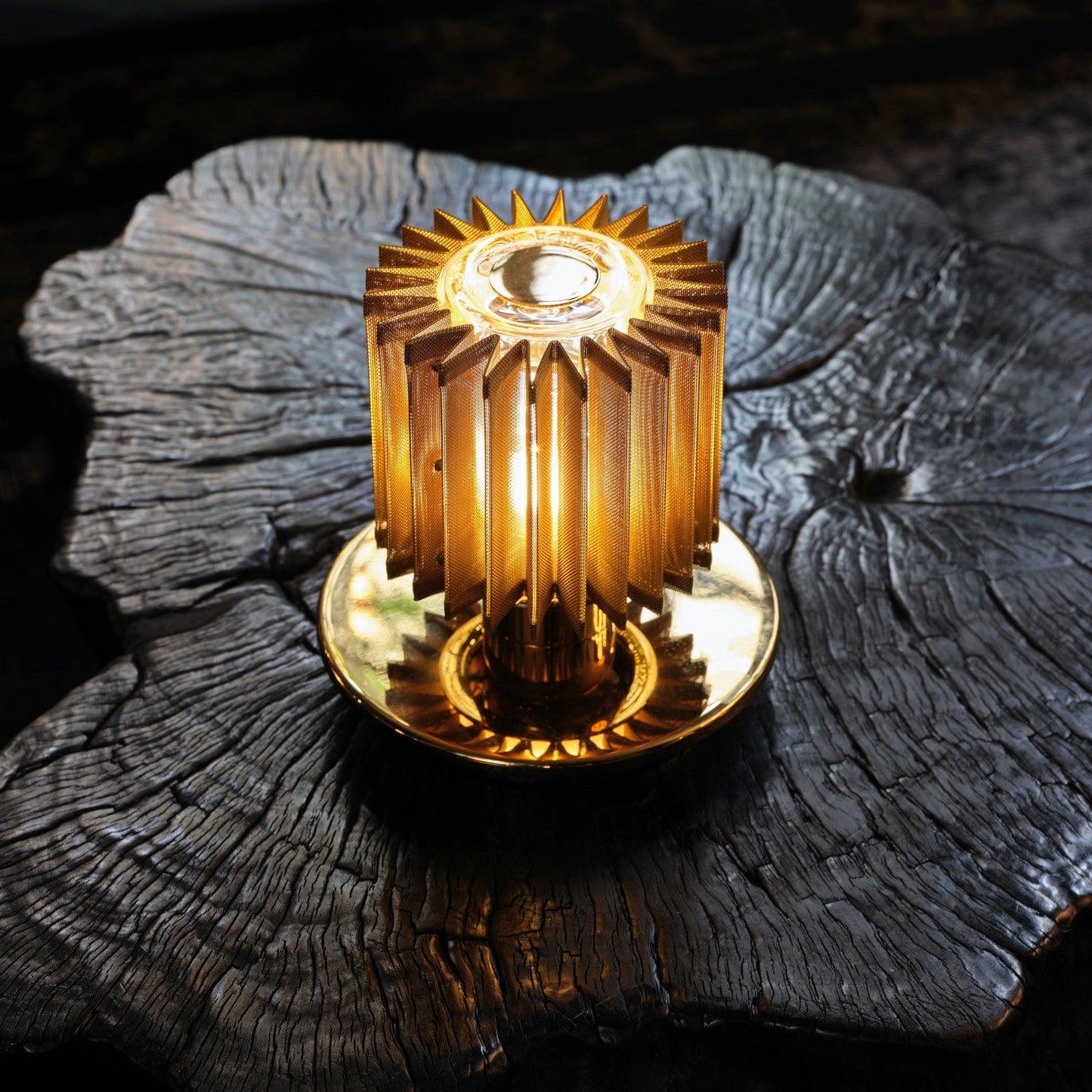 Lampe de table DCW Editions In The Sun - Fonctionne sur piles