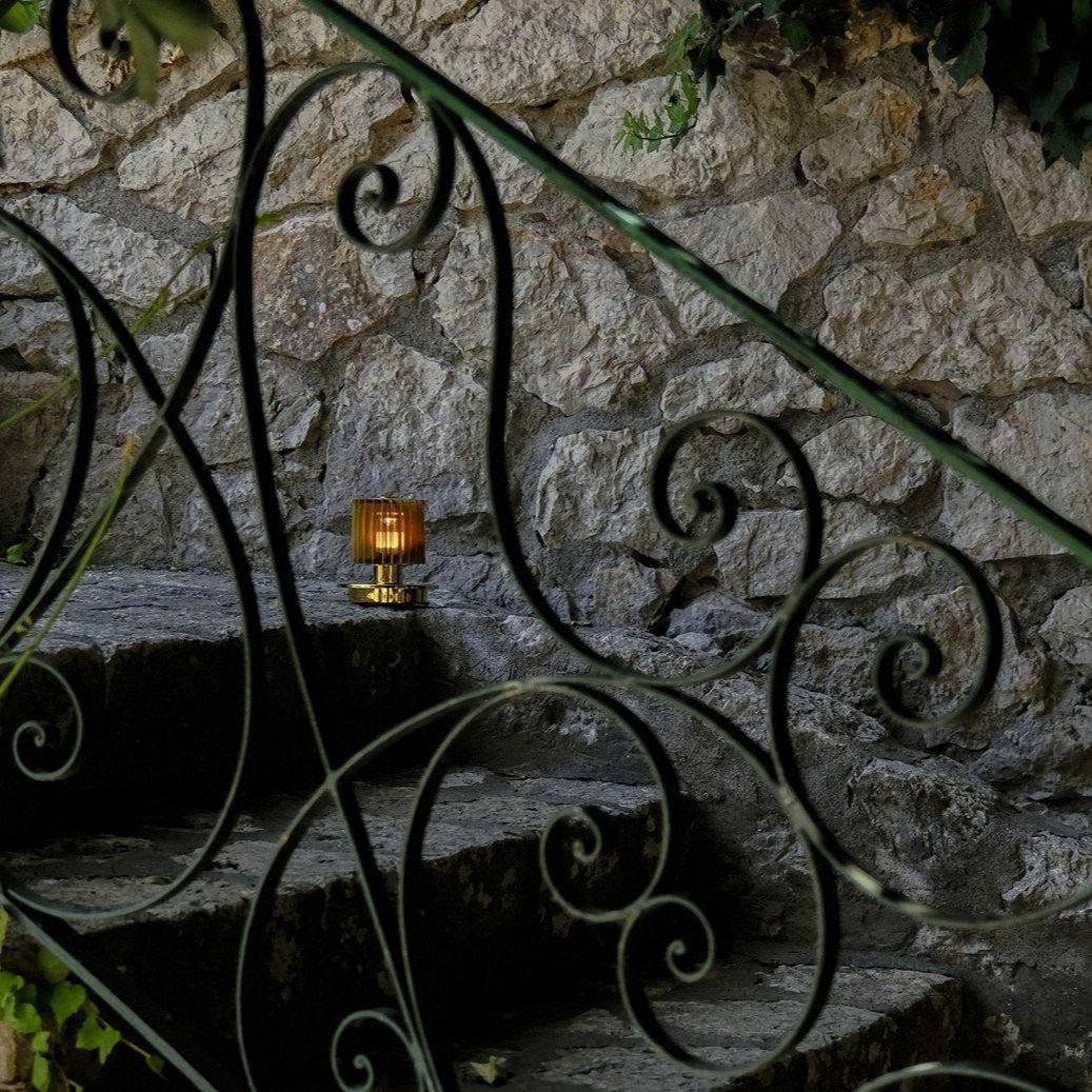 Lampe de table DCW Editions In The Sun - Fonctionne sur piles