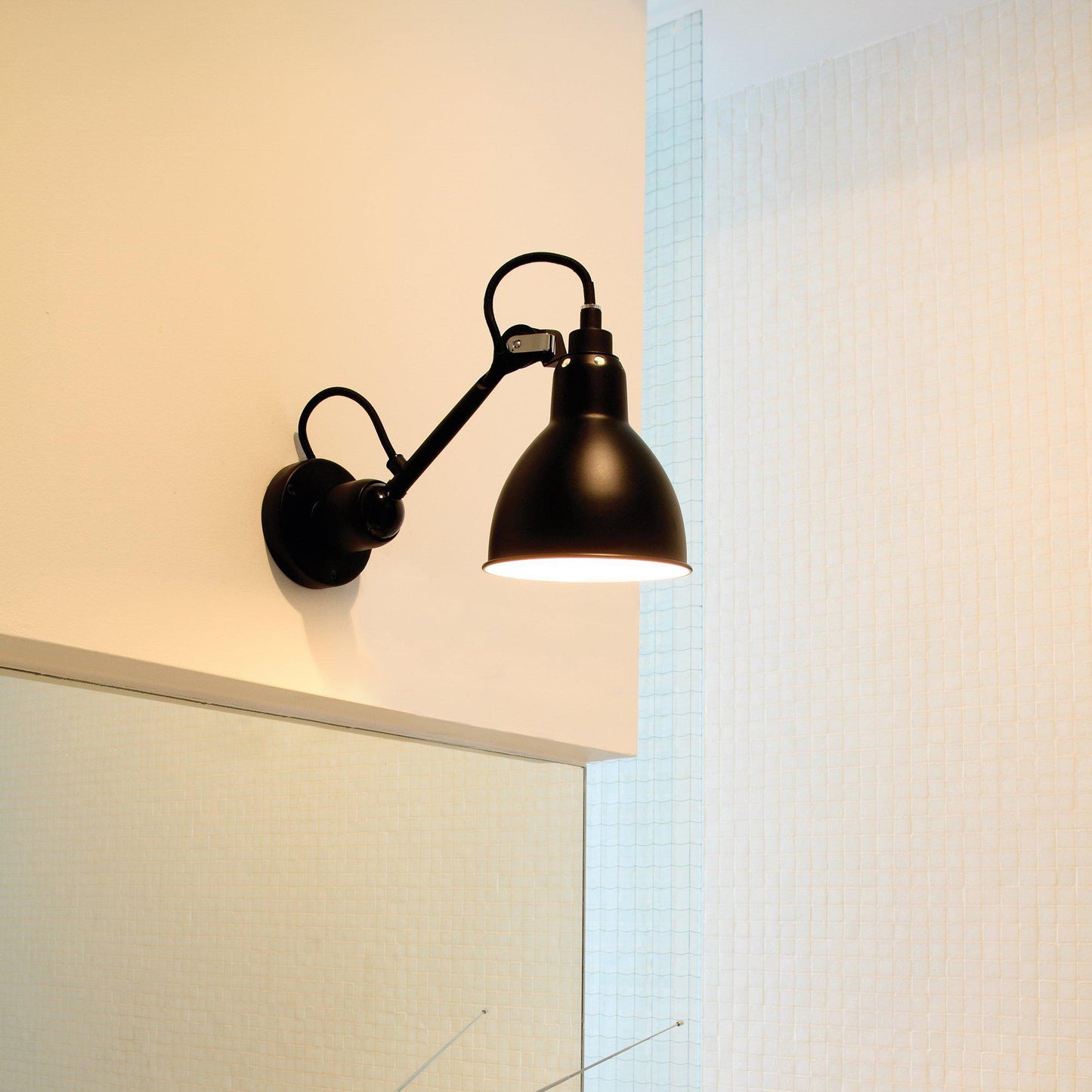 Lampe Gras n° 304 de DCW Editions