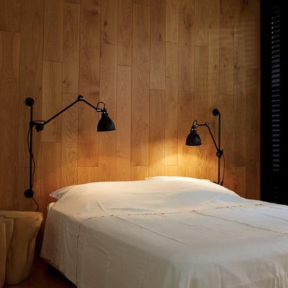 Lampe Gras No.210 de DCW Editions