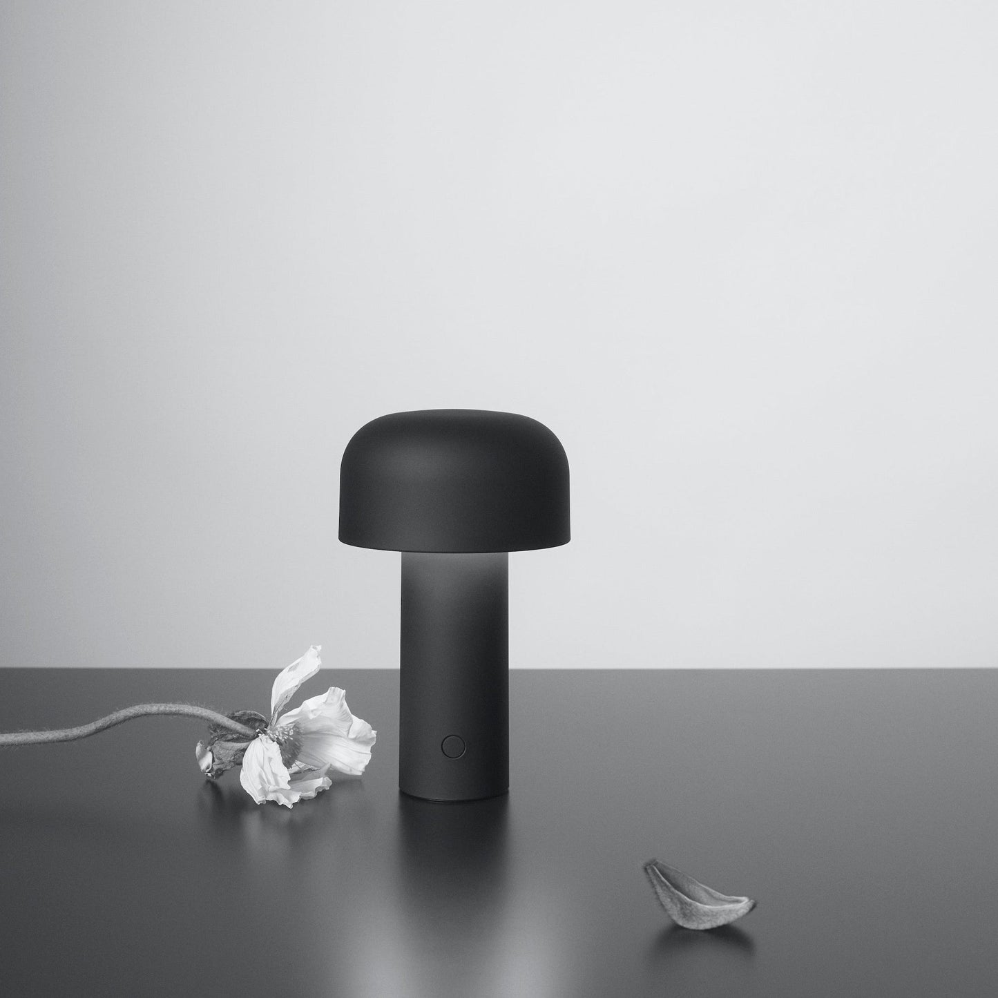 Lampe de table portable Flos Bellhop