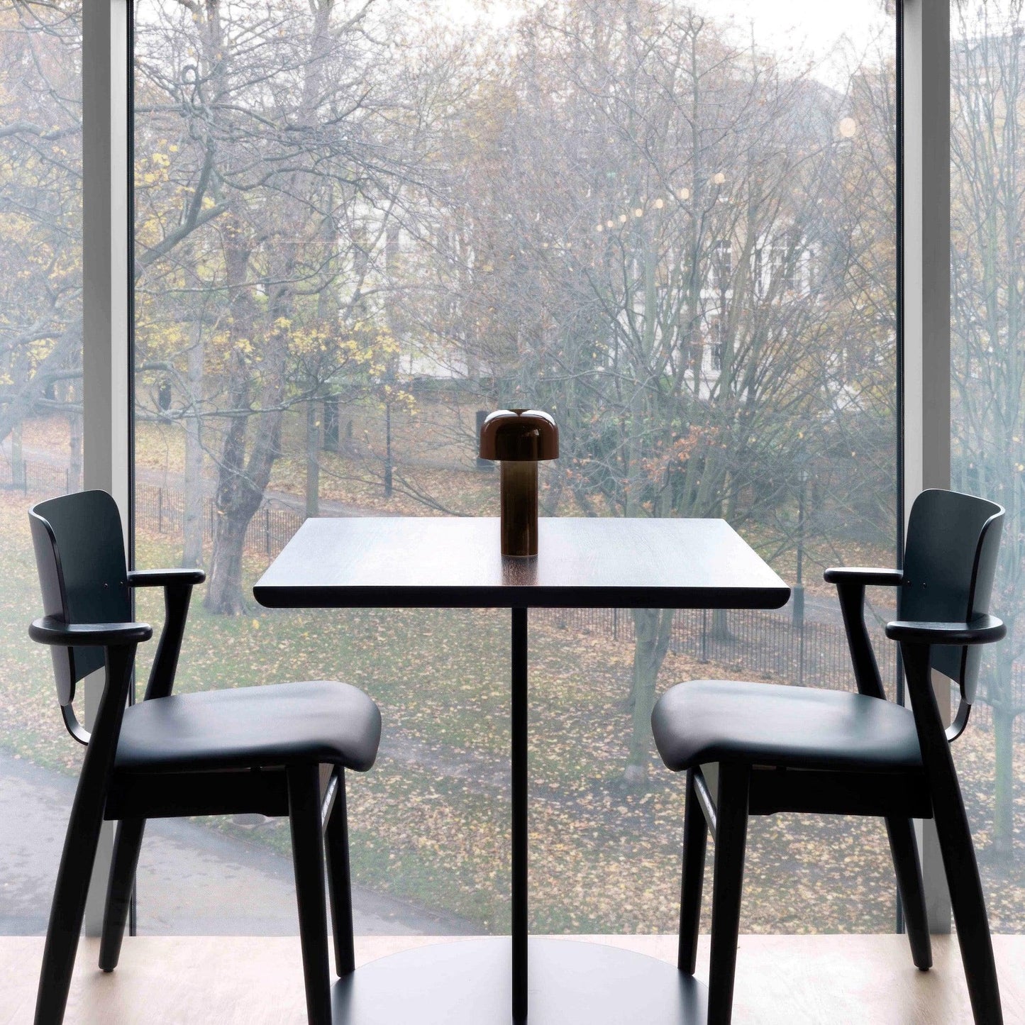 Lampe de table portable Flos Bellhop