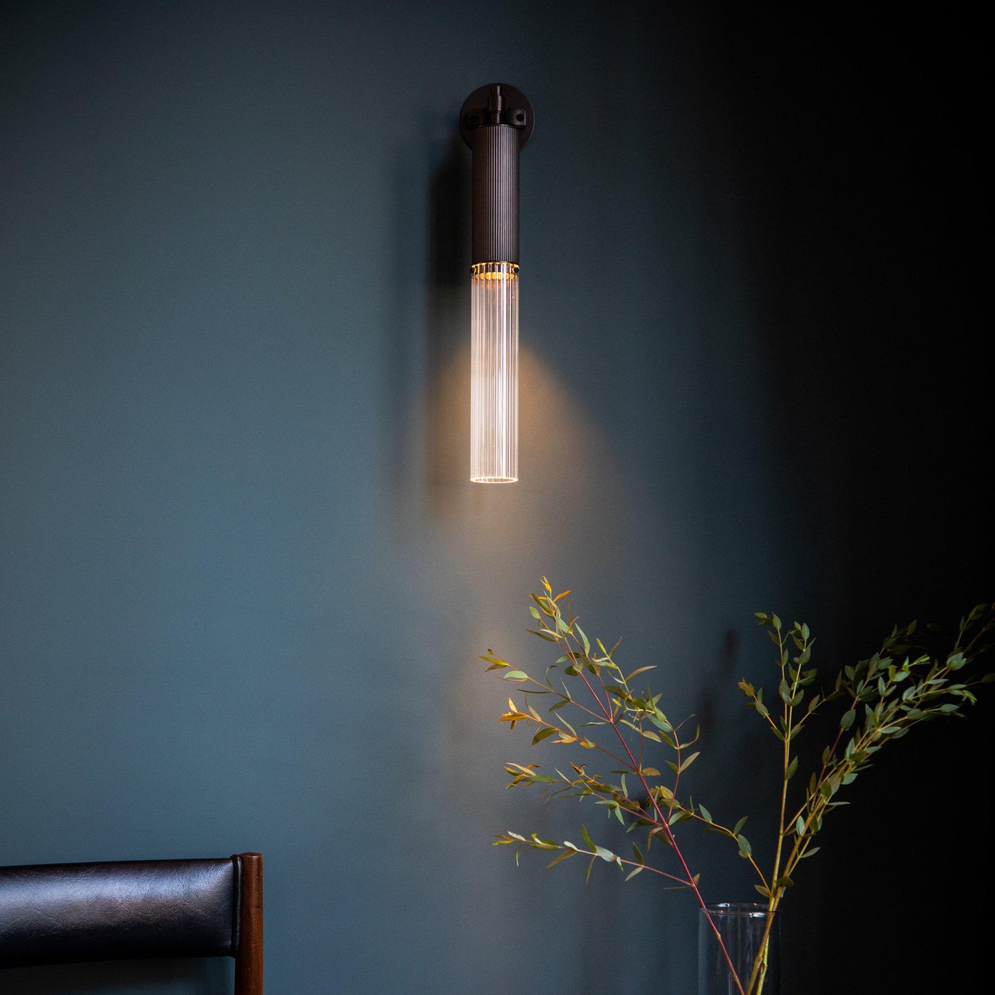 Applique murale Flume de J. Adams &amp; Co