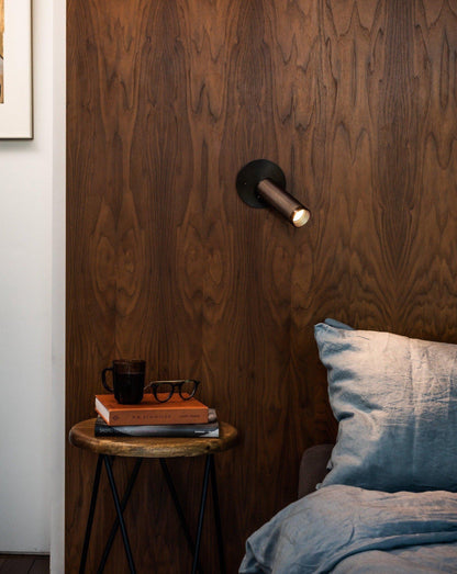 Applique murale J. Adams &amp; Co.