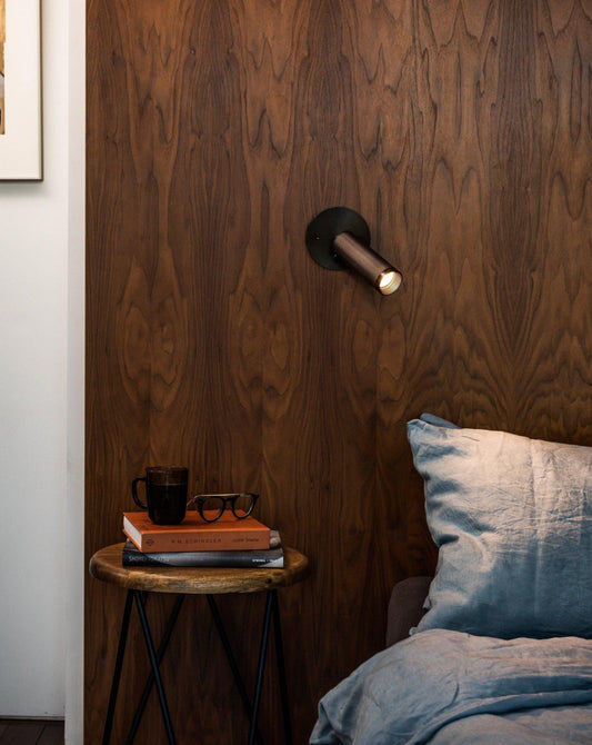 Applique murale J. Adams &amp; Co.