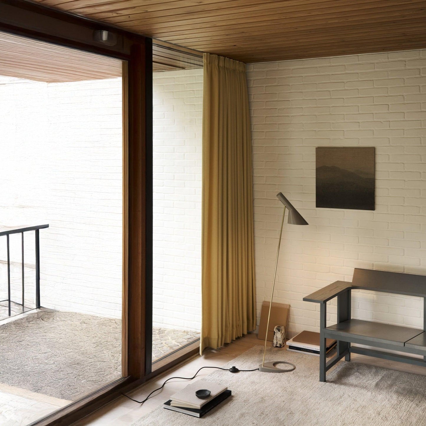 Lampadaire Louis Poulsen AJ