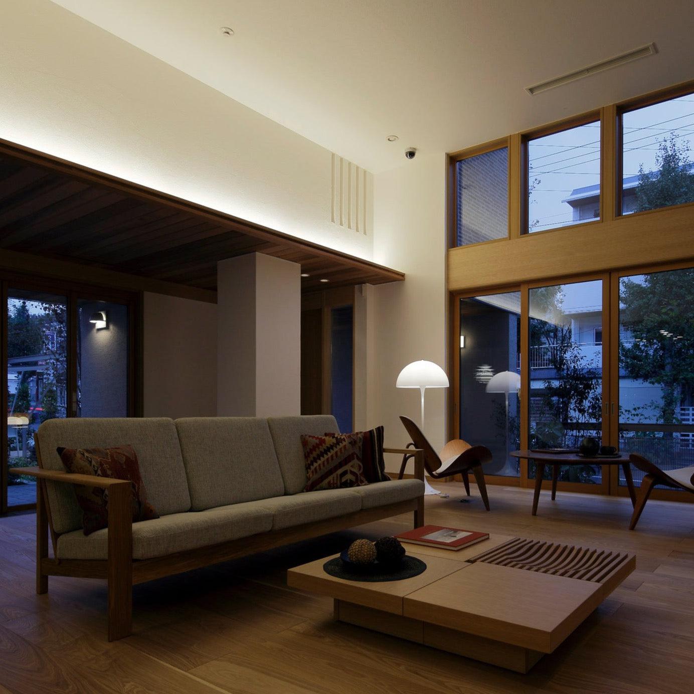 Lampadaire Panthella de Louis Poulsen