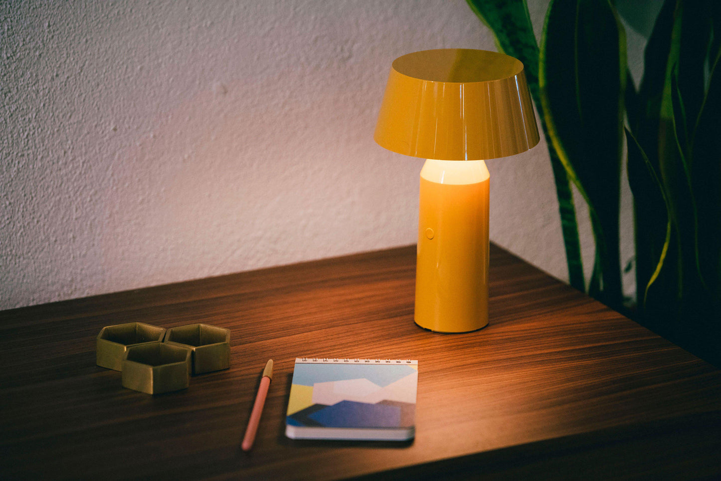 Lampe de table portative Marset Bicoca