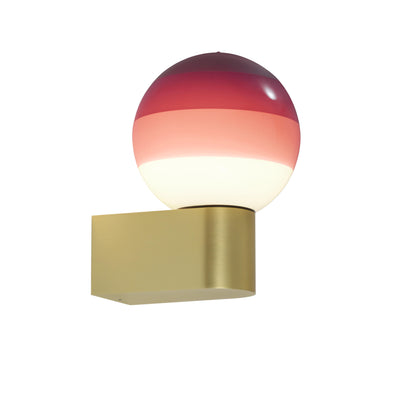 Applique murale Marset à éclairage plongeant