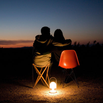 Lampe de table portative FollowMe de Marset