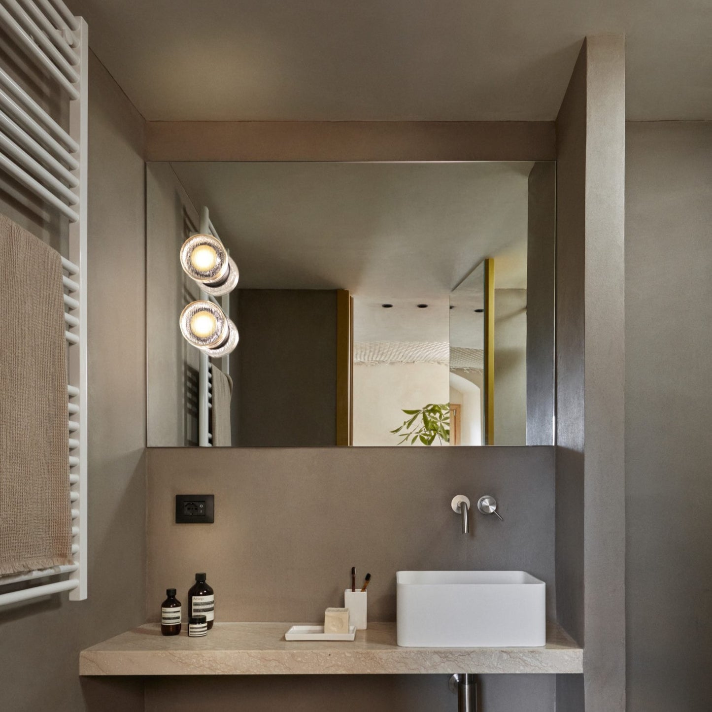 Applique murale Marset Roc