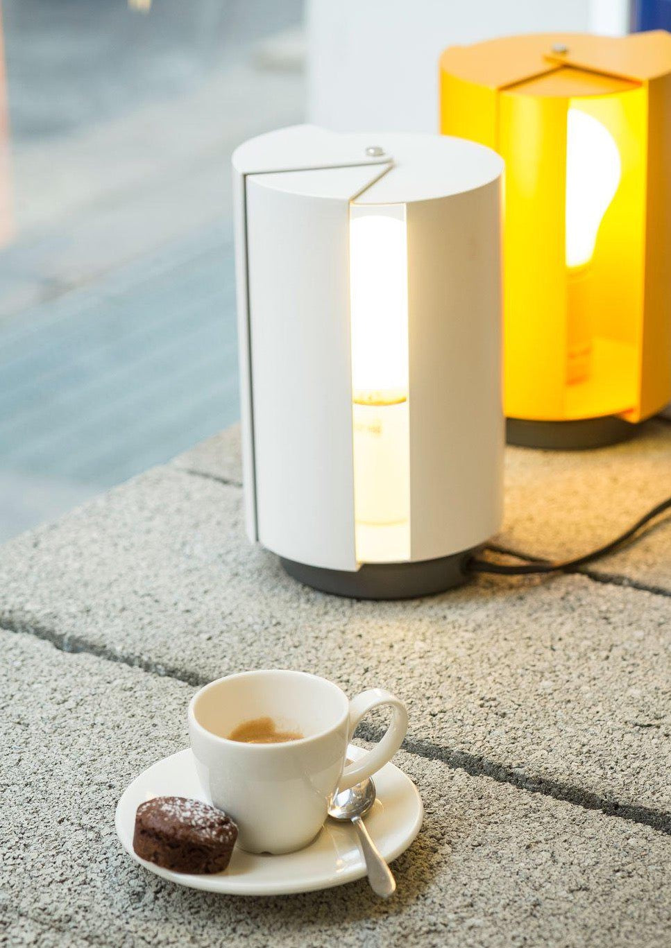 Lampe de table Nemo Pivotante à Poser