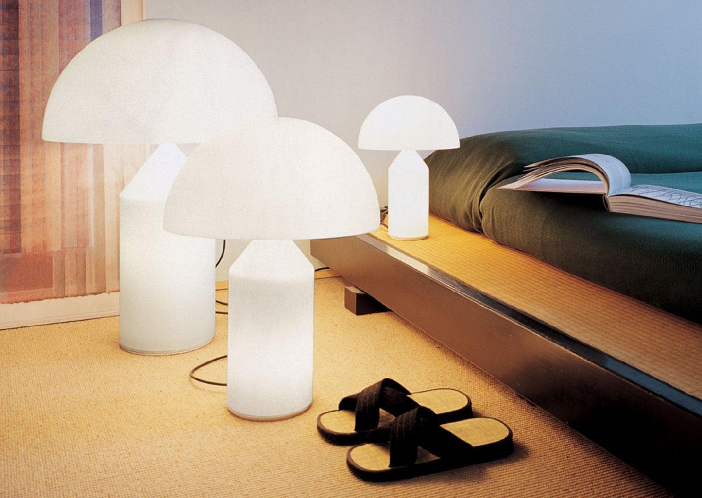 Lampe de table en verre Oluce Atollo