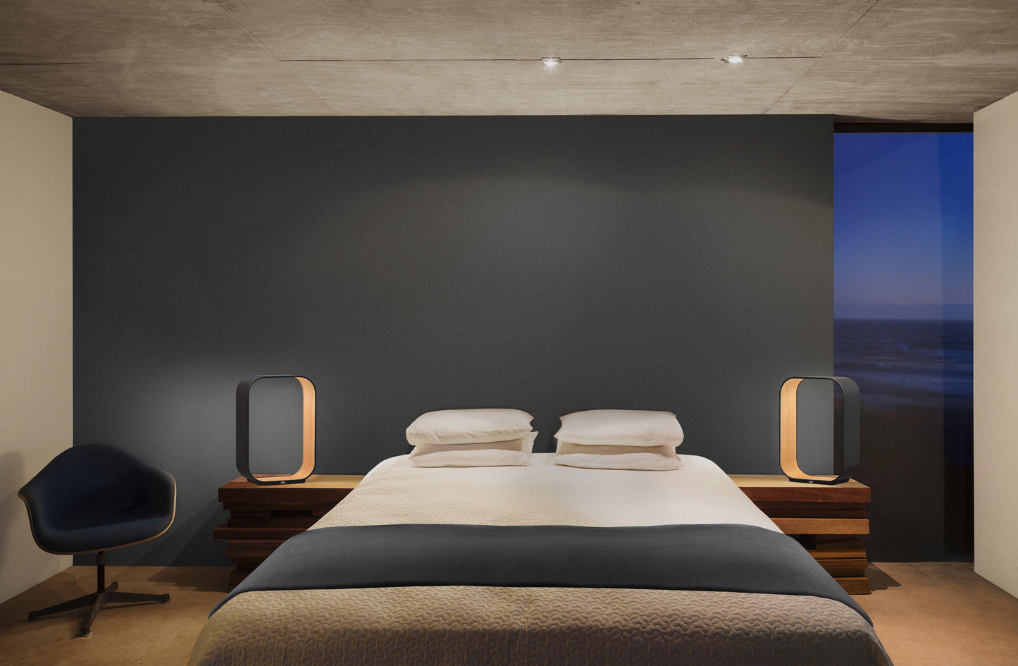 Lampe de table Contour de Pablo Designs