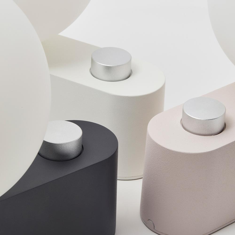 Lampe en alumine Tala