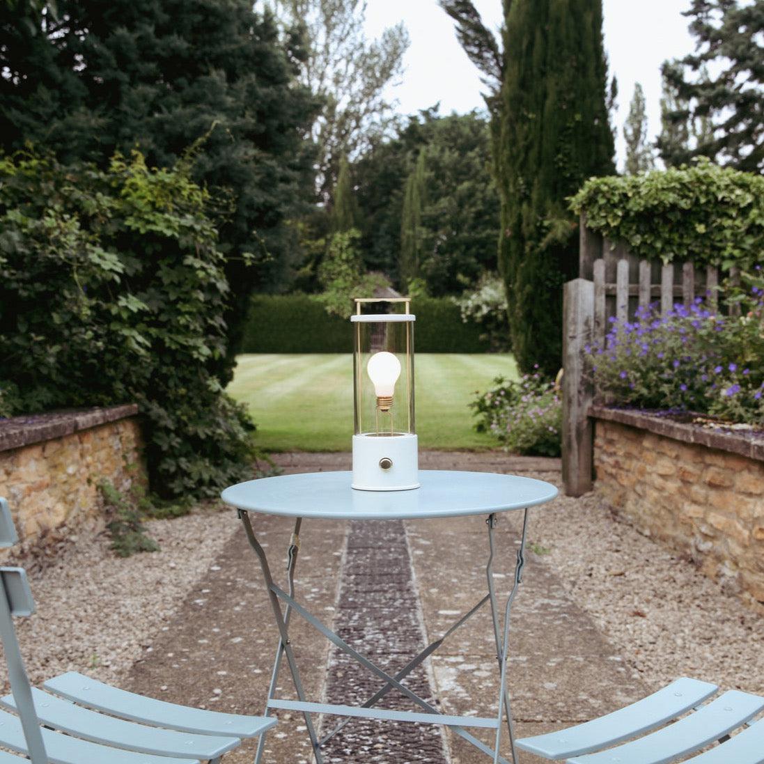 Lampe de table portable Tala Muse