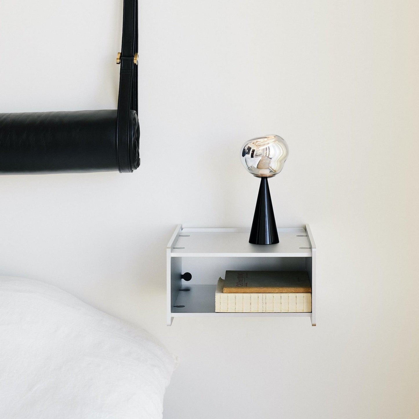 Lampe de table portable Tom Dixon Melt noire