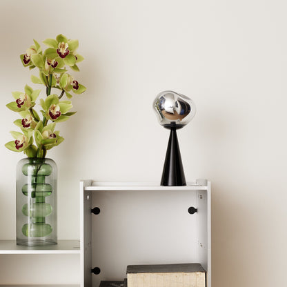 Lampe de table portable Tom Dixon Melt noire