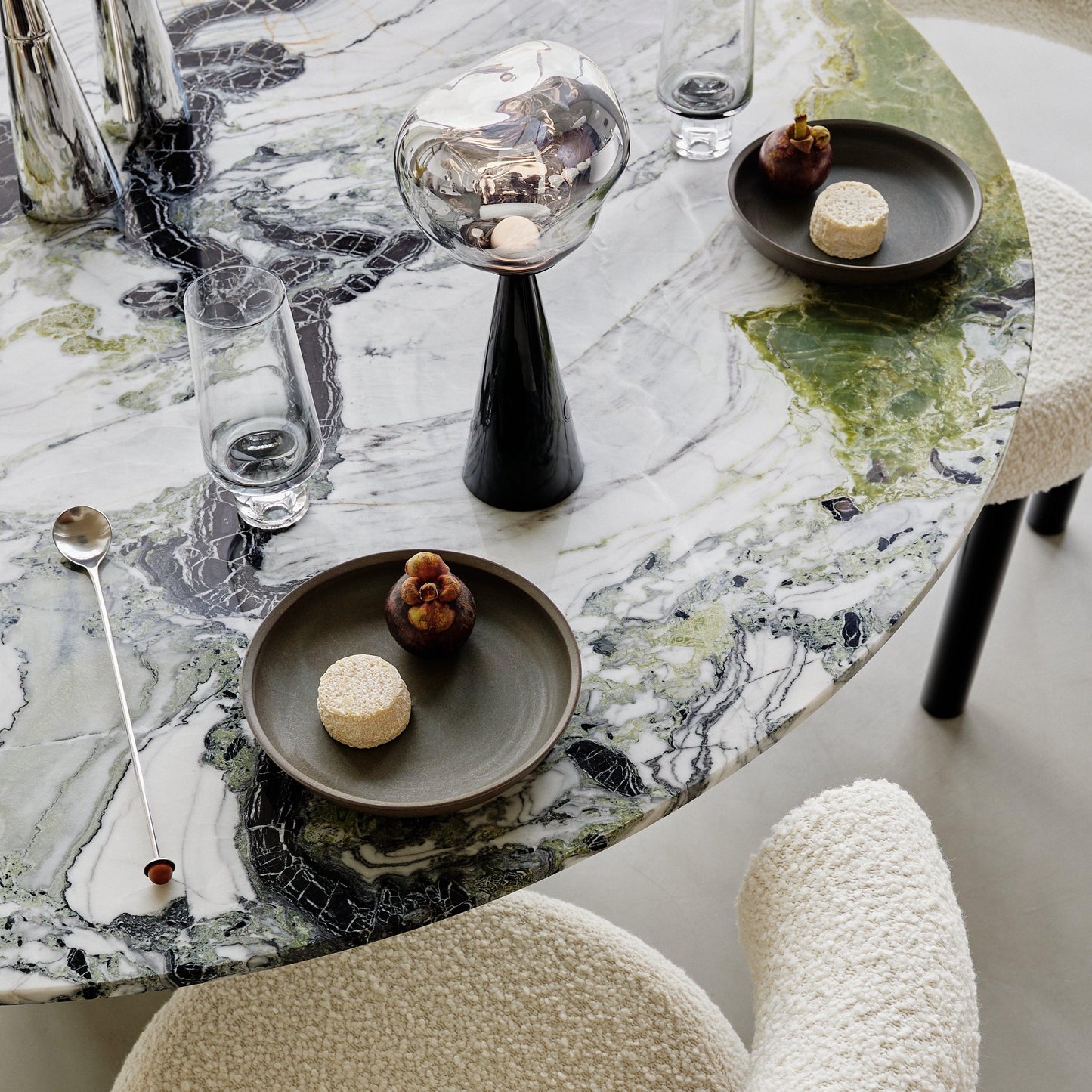 Lampe de table portable Tom Dixon Melt noire