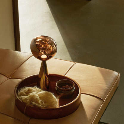 Lampe de table portable Tom Dixon Melt en cuivre