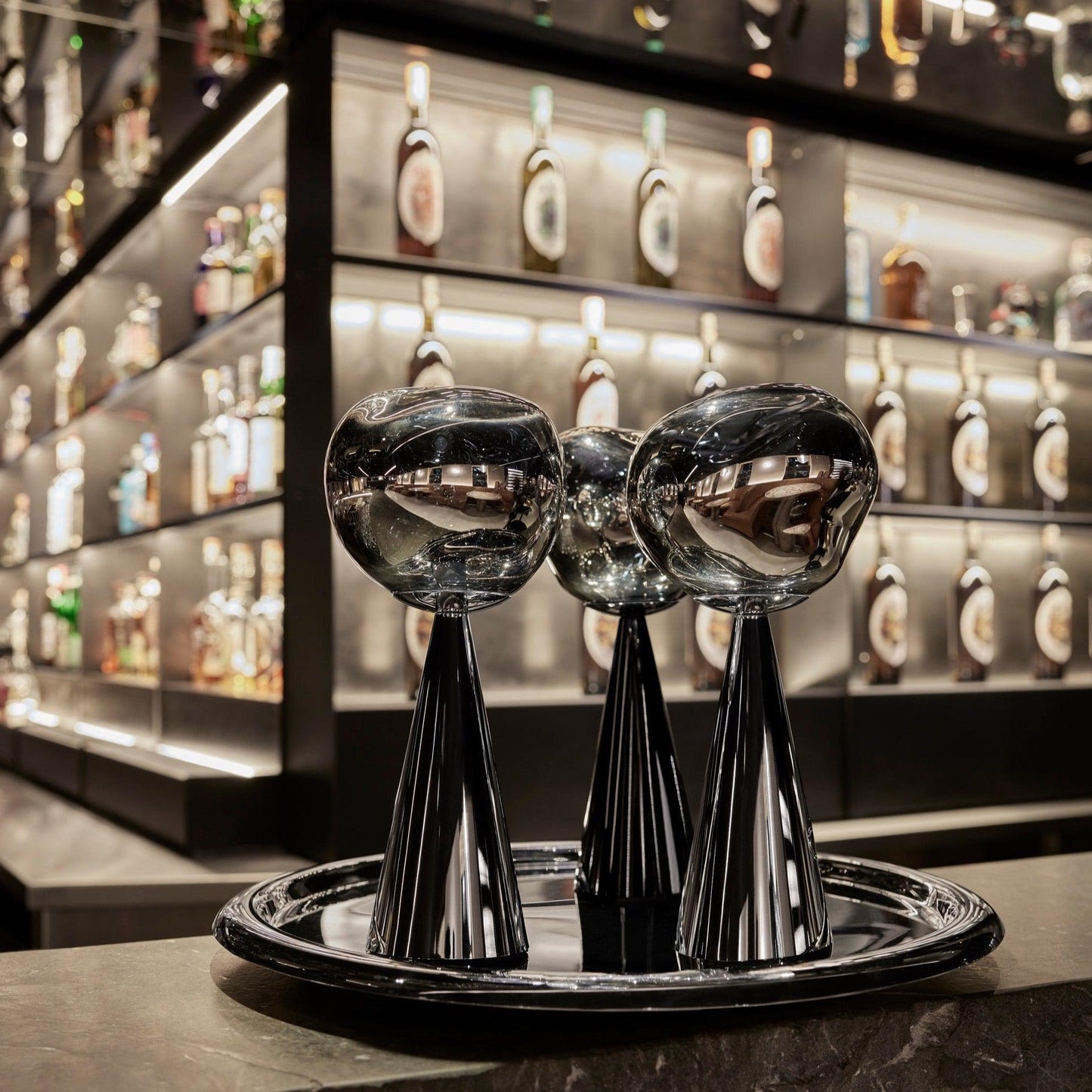 Lampe de table portable Tom Dixon Melt argentée