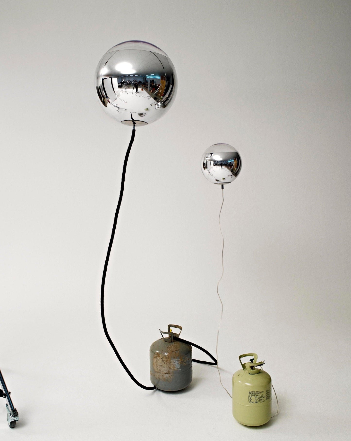 Suspension LED Tom Dixon Mirror Ball argentée