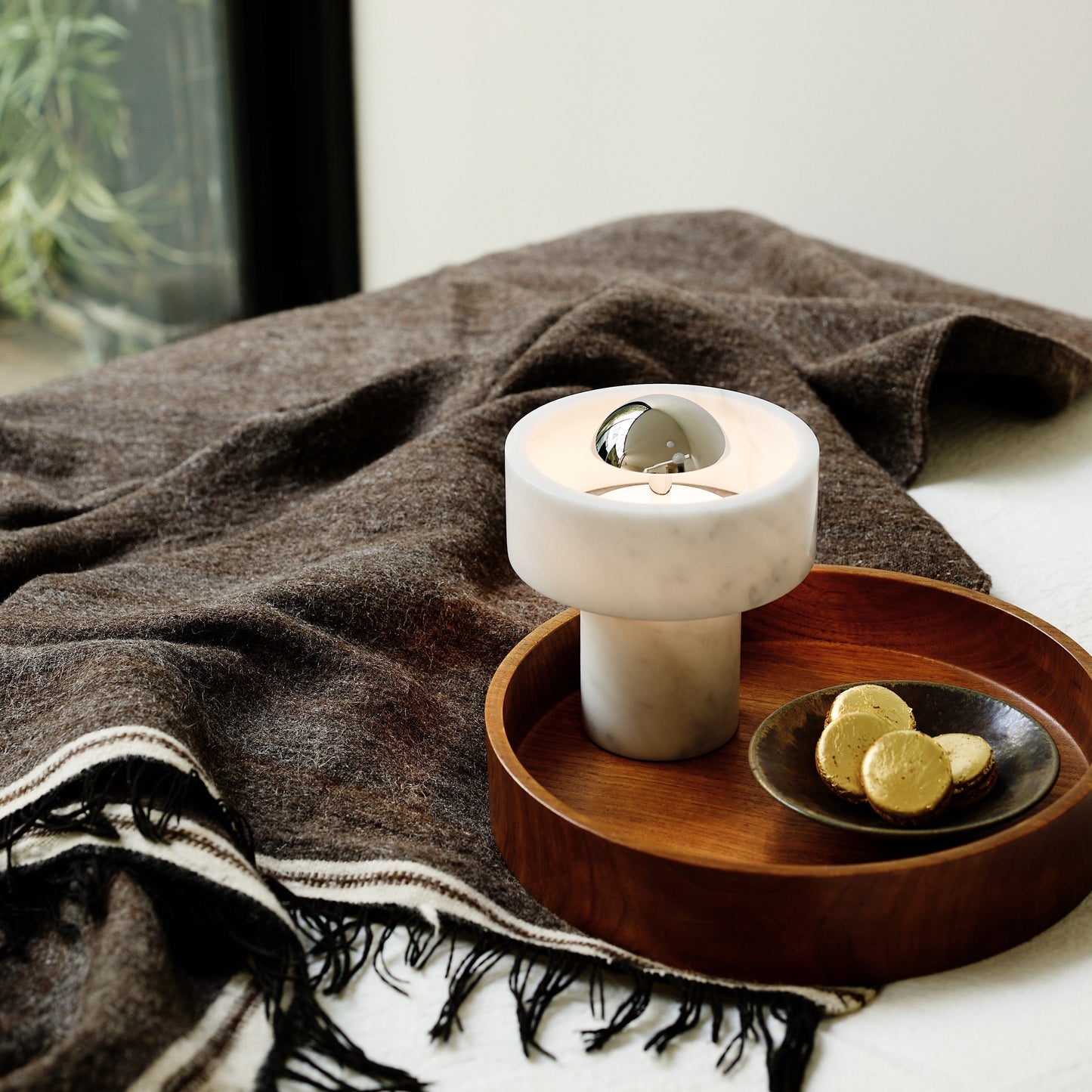 Lampe de table portable Tom Dixon Stone