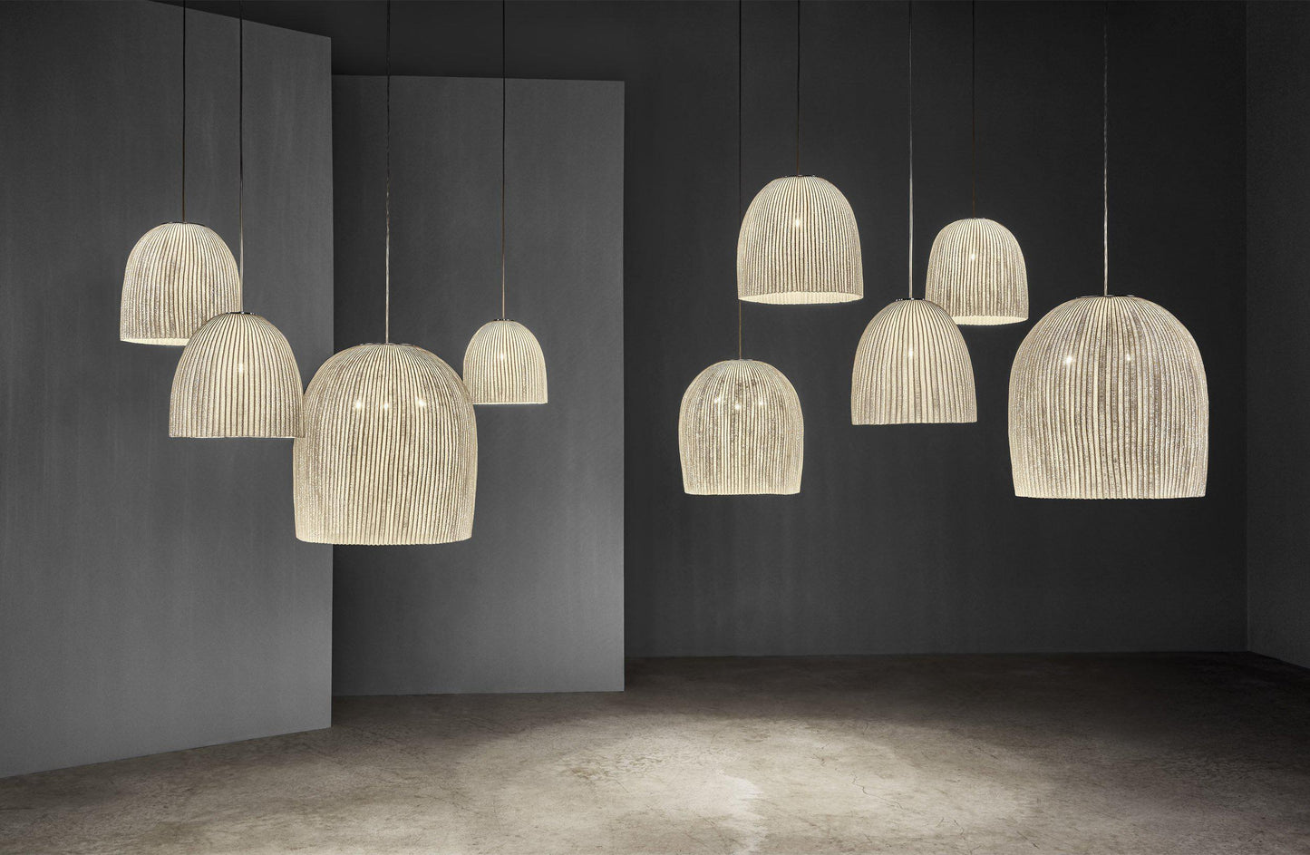 une lumière émotionnelle Onn Large Suspension Light