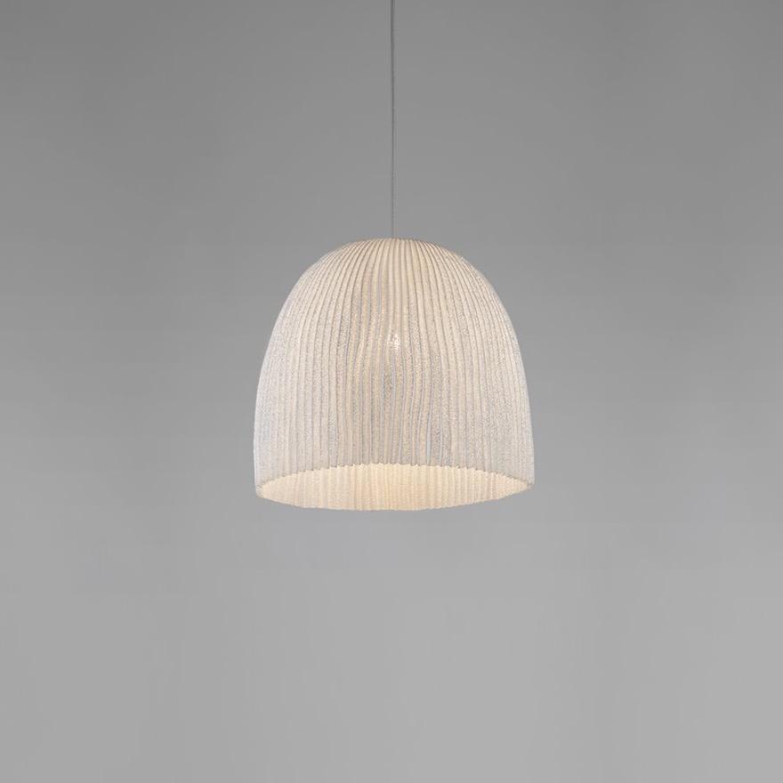 une lumière émotionnelle Onn Petite suspension