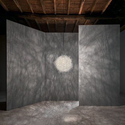 Suspension Pili à lumière émotionnelle